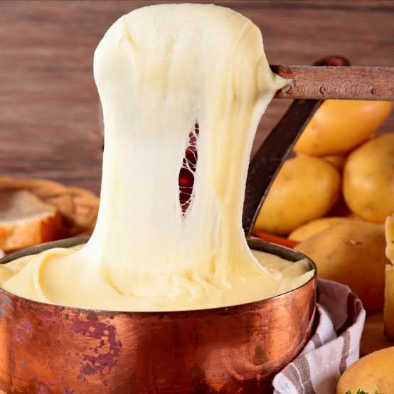  purê de batata com muito queijo o famoso aligot