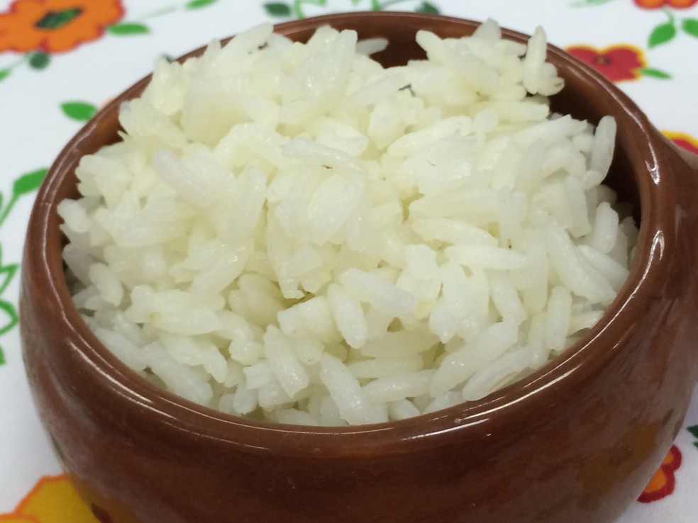 Como fazer arroz no microondas em 5 minutos