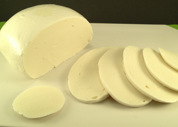 Receita de queijo mussarela fácil e prático